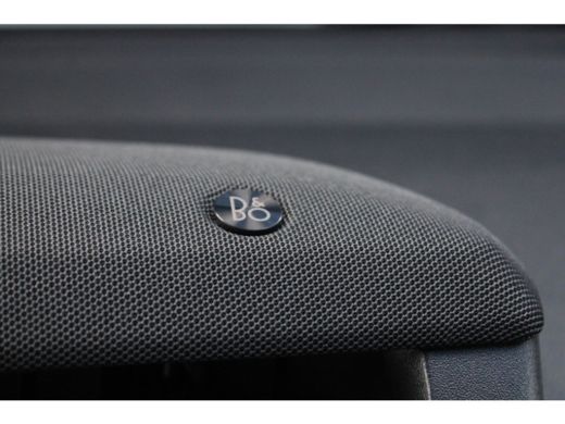 Ford Puma 1.0 EcoBoost Hybrid ST-Line X | PANORAMADAK | MATRIX LED | 19 INCH | ADAPTIVE CRUISE ActivLease financial lease