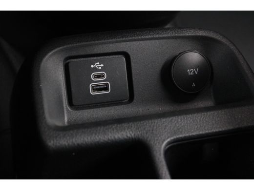 Ford Transit Connect 1.5 EcoBlue L2 Limited | Xenon | Adaptive Cruise | BLIS . ActivLease financial lease