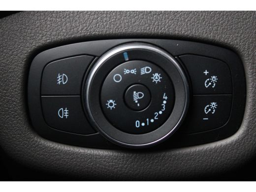 Ford Transit Connect 1.5 EcoBlue L2 Limited | Xenon | Adaptive Cruise | BLIS . ActivLease financial lease