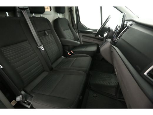 Ford Transit Custom 280 2.0 TDCI 170PK L1H1 | Automaat | Airco | Cruise | 3-Zits | Trekhaak | Carplay | Camera ActivLease financial lease