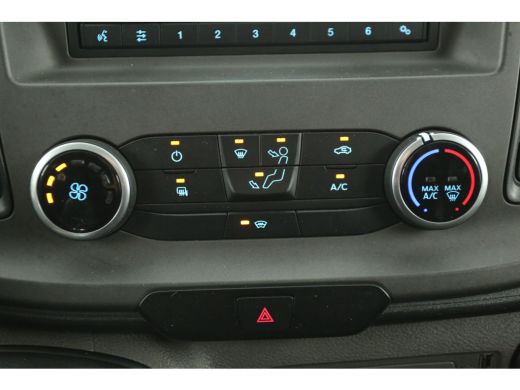 Ford Transit Custom 300 2.0 TDCI L1H1 | Airco | Cruise | 3-Zits | Trekhaak | Parkeersens. ActivLease financial lease