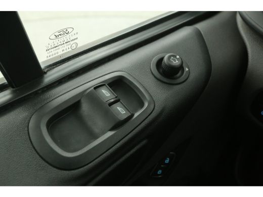 Ford Transit Custom 300 2.0 TDCI L1H1 | Airco | Cruise | 3-Zits | Trekhaak | Parkeersens. ActivLease financial lease