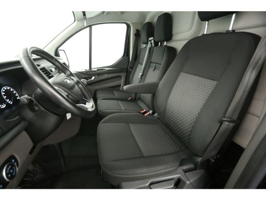 Ford Transit Custom 300 2.0 TDCI L1H1 | Airco | Cruise | 3-Zits | Trekhaak | Parkeersens. ActivLease financial lease