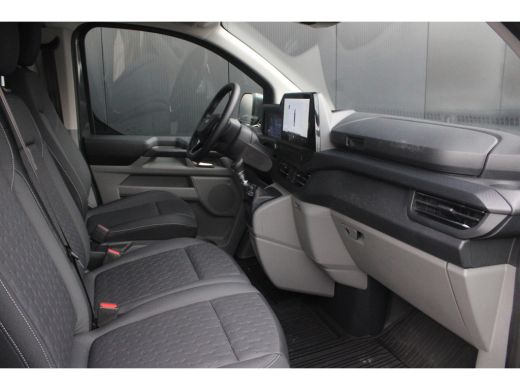 Ford Transit Custom 320 2.0 TDCI L2H1 Limited | Trekhaak | LED | Camera | Stoelverwarming | Bijrijdersbank ActivLease financial lease