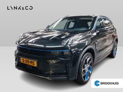 Lynk & Co 01 1.5 | Achterbank in delen neerklapbaar | Achteropkomend verkeer waarschuwing | Airco (automatisch)