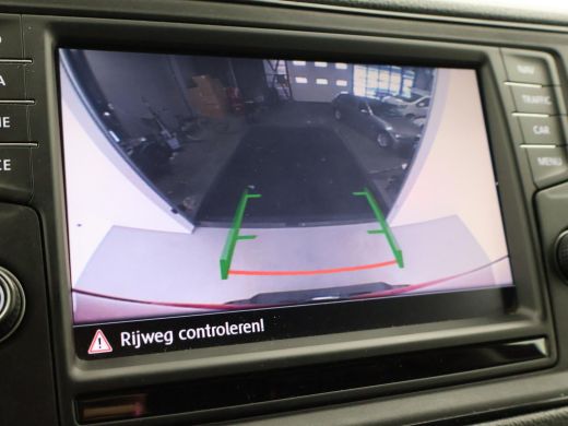 MAN TGE 30 2.0 + CAMERA / NAVIGATIE / APPLE CARPLAY / 3-ZITS ActivLease financial lease