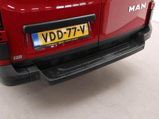 MAN TGE 30 2.0 + CAMERA / NAVIGATIE / APPLE CARPLAY / 3-ZITS ActivLease financial lease