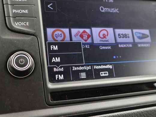 MAN TGE 30 2.0 + CAMERA / NAVIGATIE / APPLE CARPLAY / 3-ZITS ActivLease financial lease