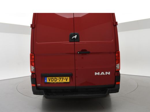 MAN TGE 30 2.0 + CAMERA / NAVIGATIE / APPLE CARPLAY / 3-ZITS ActivLease financial lease