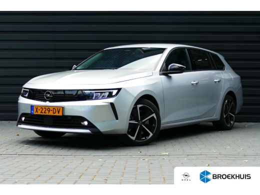 Opel Astra Sports Tourer 1.6 Hybrid 180pk Edition | 17" lichtmetalen velgen | Adaptieve Cruise Control | App... Opel Astra Sports Tourer 1.6 Hybrid 180pk Edition | 17" lichtmetalen velgen | Adaptieve Cruise Control | App...