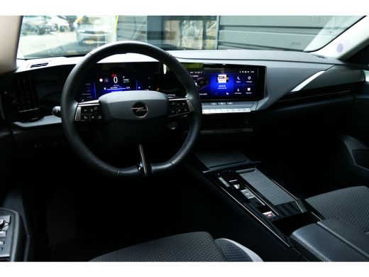 Opel Astra Sports Tourer 1.6 Hybrid 180pk Edition | 17" lichtmetalen velgen | Adaptieve Cruise Control | App... ActivLease financial lease