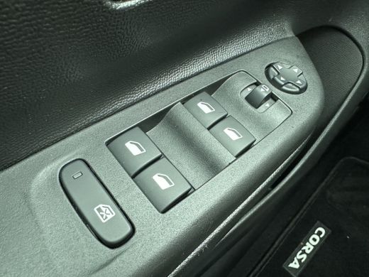 Opel Corsa 1.2 100PK Turbo Ultimate | STOEL- EN STUURVERWARMING| NAVIGATIE PRO | INTELLILUX LED KOPLAMPEN | ... ActivLease financial lease