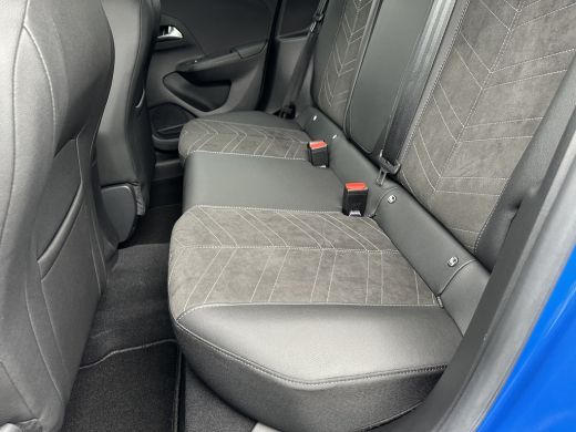 Opel Corsa 1.2 100PK Turbo Ultimate | STOEL- EN STUURVERWARMING| NAVIGATIE PRO | INTELLILUX LED KOPLAMPEN | ... ActivLease financial lease