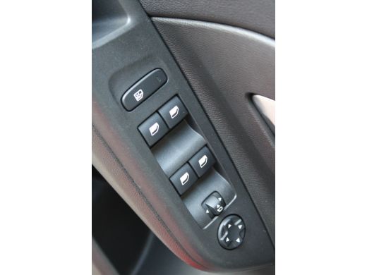 Opel Corsa 1.2 GS Line Apple Carplay | Navigatie | Panorama dak | Camera | Cruise control | Climate control ... ActivLease financial lease