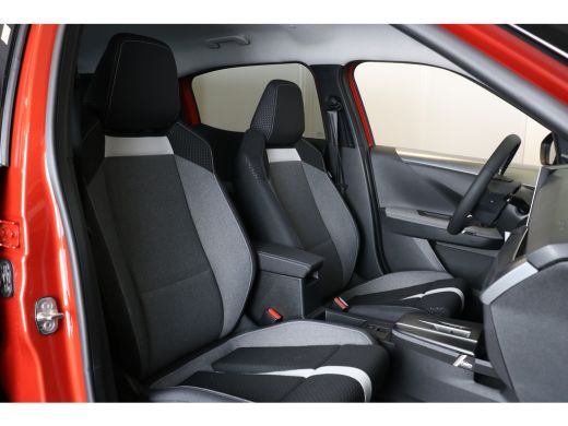 Opel Frontera Electric GS 44 kWh | Navi | Verw. stoelen en stuur | Camera | LMV 17" | Aplle carplay | DAB | AGR... ActivLease financial lease