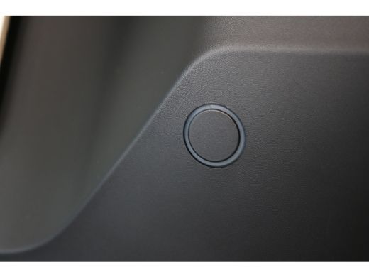 Opel Frontera Electric GS 44 kWh | Navi | Verw. stoelen en stuur | Camera | LMV 17" | Aplle carplay | DAB | AGR... ActivLease financial lease