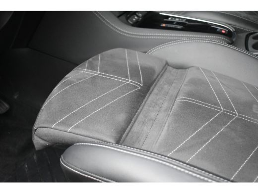 Opel Grandland 1.2 Turbo Hybrid Ultimate 136pk Automaat | Alcantara | LED-Matrix | Stuur/Stoelverwarming | Adapt... ActivLease financial lease