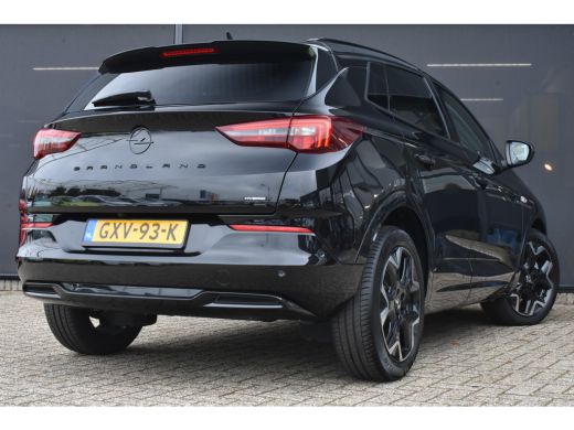 Opel Grandland 1.2 Turbo Hybrid Ultimate 136pk Automaat | Alcantara | LED-Matrix | Stuur/Stoelverwarming | Adapt... ActivLease financial lease