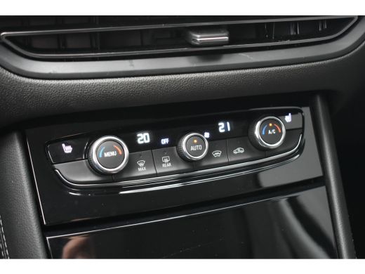 Opel Grandland 1.2 Turbo Hybrid Ultimate 136pk Automaat | Alcantara | LED-Matrix | Stuur/Stoelverwarming | Adapt... ActivLease financial lease