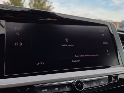 Opel Grandland 1.2 Turbo Ultimate Stuur + Stoelverwarming | Camera | Parkeersensoren voor + Achter | Full LED | ActivLease financial lease