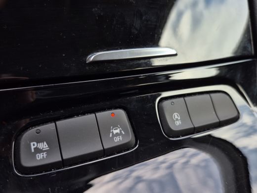 Opel Grandland 1.2 Turbo Ultimate Stuur + Stoelverwarming | Camera | Parkeersensoren voor + Achter | Full LED | ActivLease financial lease