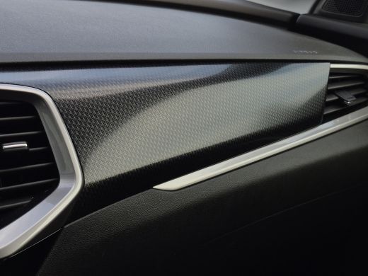 Opel Grandland 1.2 Turbo Ultimate Stuur + Stoelverwarming | Camera | Parkeersensoren voor + Achter | Full LED | ActivLease financial lease