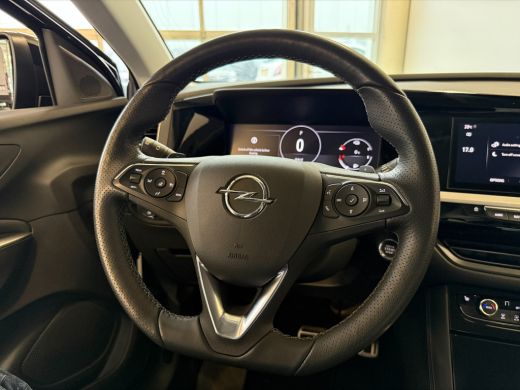Opel Grandland 1.6 Turbo Plug-In Hybrid 4x4 GSe 300PK | Achteruitrijcamera | Dodehoek detectie | Keyless entry ActivLease financial lease