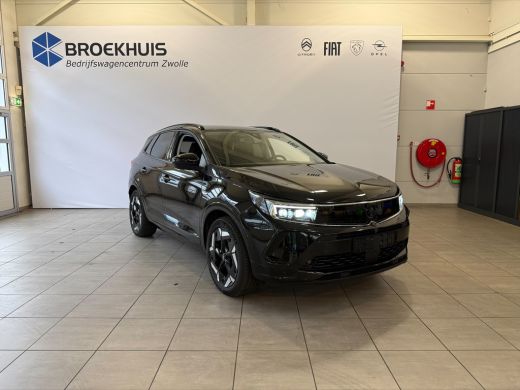 Opel Grandland 1.6 Turbo Plug-In Hybrid 4x4 GSe 300PK | Achteruitrijcamera | Dodehoek detectie | Keyless entry ActivLease financial lease