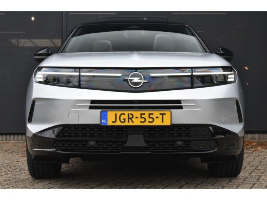 Opel Grandland 1.6 Turbo Plug-in-Hybrid GS 195pk DEMO-DEAL! | Schuif-/Kanteldak | Comfortstoelen | FOCAL | 360 C... ActivLease financial lease