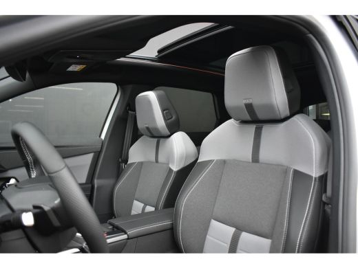 Opel Grandland 1.6 Turbo Plug-in-Hybrid GS 195pk DEMO-DEAL! | Schuif-/Kanteldak | Comfortstoelen | FOCAL | 360 C... ActivLease financial lease