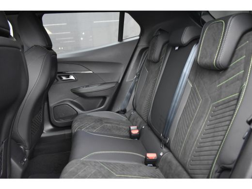 Peugeot 2008 1.2 Hybrid 145 GT DEMO-DEAL! | Alcantara | Elektr. Stoelen | Massage | Adaptive Cruise | Stoelver... ActivLease financial lease