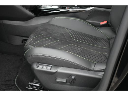 Peugeot 2008 1.2 Hybrid 145 GT DEMO-DEAL! | Alcantara | Elektr. Stoelen | Massage | Adaptive Cruise | Stoelver... ActivLease financial lease