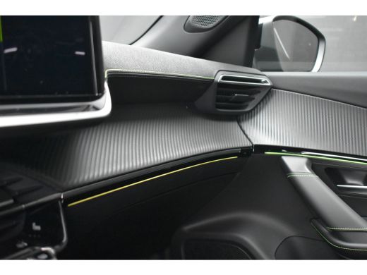 Peugeot 2008 1.2 Hybrid 145 GT DEMO-DEAL! | Alcantara | Elektr. Stoelen | Massage | Adaptive Cruise | Stoelver... ActivLease financial lease