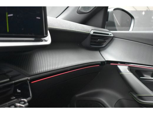 Peugeot 2008 1.2 Hybrid 145 GT DEMO-DEAL! | Alcantara | Elektr. Stoelen | Massage | Adaptive Cruise | Stoelver... ActivLease financial lease