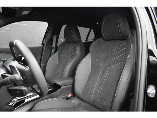 Peugeot 2008 1.2 Hybrid 145 GT DEMO-DEAL! | Alcantara | Elektr. Stoelen | Massage | Adaptive Cruise | Stoelver... ActivLease financial lease