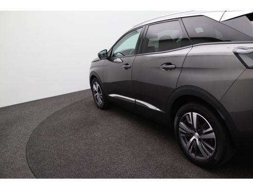 Peugeot 3008 1.2 PureTech Blue Lease Premium | Achterbank in delen neerklapbaar | Achteruitrijcamera | Apple C... ActivLease financial lease