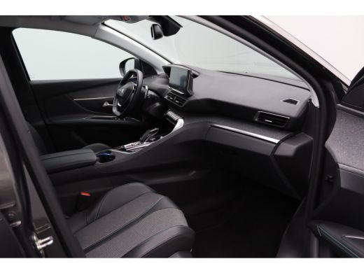 Peugeot 3008 1.2 PureTech Blue Lease Premium | Achterbank in delen neerklapbaar | Achteruitrijcamera | Apple C... ActivLease financial lease