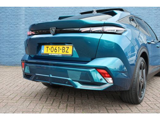 Peugeot 408 1.6 HYbrid GT 225 EAT8 First Edition | Automaat | Navigatie | Camera | Panorama/schuifdak | Focal... ActivLease financial lease