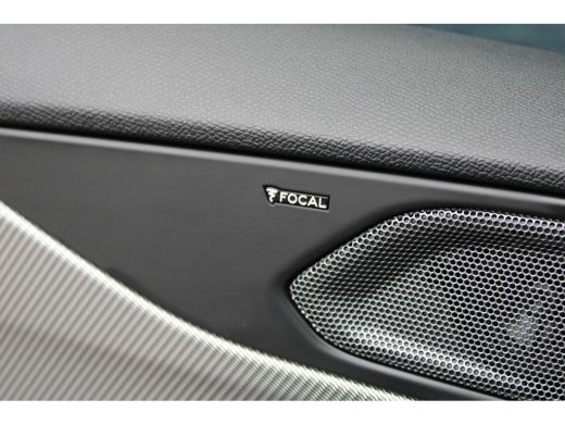 Peugeot 408 1.6 HYbrid GT 225 EAT8 First Edition | Automaat | Navigatie | Camera | Panorama/schuifdak | Focal... ActivLease financial lease