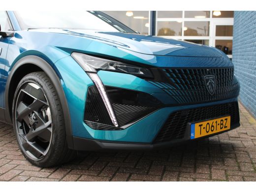 Peugeot 408 1.6 HYbrid GT 225 EAT8 First Edition | Automaat | Navigatie | Camera | Panorama/schuifdak | Focal... ActivLease financial lease