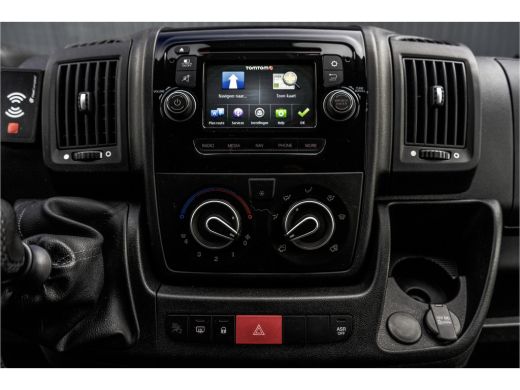 Peugeot Boxer **BlueHDI L3H3 | 160PK | Camera | Navigatie | Cruise | Airco | 3T Trekgewicht | PDC | Euro 6** ActivLease financial lease