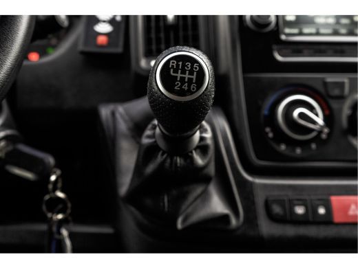 Peugeot Boxer **BlueHDI L3H3 | 160PK | Camera | Navigatie | Cruise | Airco | 3T Trekgewicht | PDC | Euro 6** ActivLease financial lease