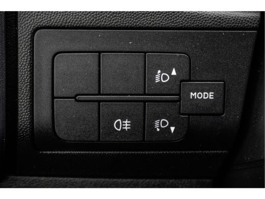 Peugeot Boxer **BlueHDI L3H3 | 160PK | Camera | Navigatie | Cruise | Airco | 3T Trekgewicht | PDC | Euro 6** ActivLease financial lease