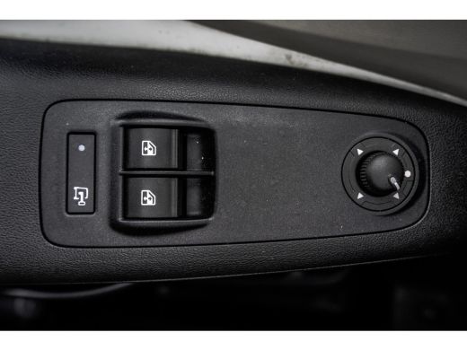 Peugeot Boxer **BlueHDI L3H3 | 160PK | Camera | Navigatie | Cruise | Airco | 3T Trekgewicht | PDC | Euro 6** ActivLease financial lease