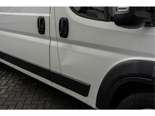 Peugeot Boxer **BlueHDI L3H3 | 160PK | Camera | Navigatie | Cruise | Airco | 3T Trekgewicht | PDC | Euro 6** ActivLease financial lease
