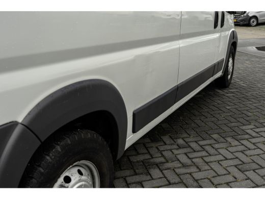 Peugeot Boxer **BlueHDI L3H3 | 160PK | Camera | Navigatie | Cruise | Airco | 3T Trekgewicht | PDC | Euro 6** ActivLease financial lease