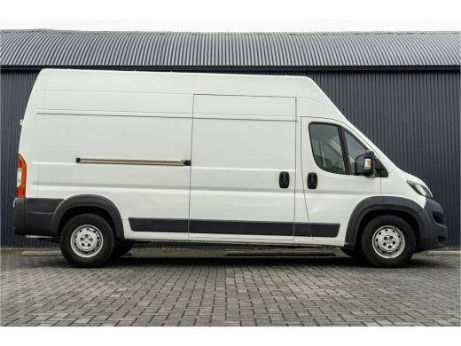 Peugeot Boxer **BlueHDI L3H3 | 160PK | Camera | Navigatie | Cruise | Airco | 3T Trekgewicht | PDC | Euro 6** ActivLease financial lease