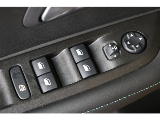 Peugeot e-208 50kWh 136PK Allure | Navi | Camera | Cruise | Keyless | Climate | DAB | LED | Apple Carplay/Andro... ActivLease financial lease