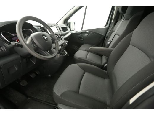 Renault Trafic 1.6 dCi 95 T29 L2H1 | Airco | Cruise | 3-Zits | Camera | Navigatie | Parkeersens. | Trekhaak ActivLease financial lease