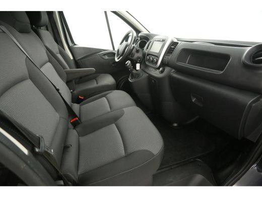 Renault Trafic 1.6 dCi 95 T29 L2H1 | Airco | Cruise | 3-Zits | Camera | Navigatie | Parkeersens. | Trekhaak ActivLease financial lease